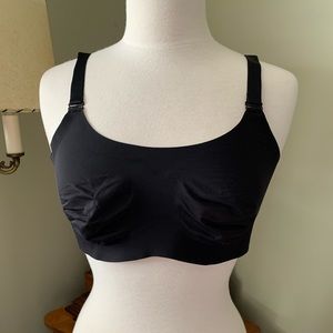 Knix size 5 black evolution bra